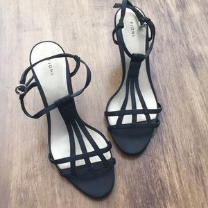 Black Strappy Dress Sandles